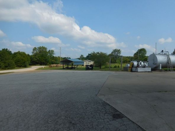300 E Millerstown Rd, Upton, KY 42784